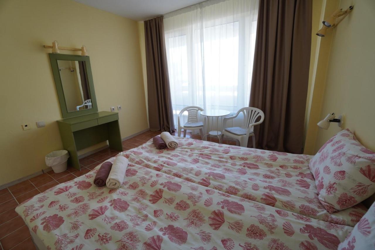 Amadina Garden Hotel Lozenets Buitenkant foto