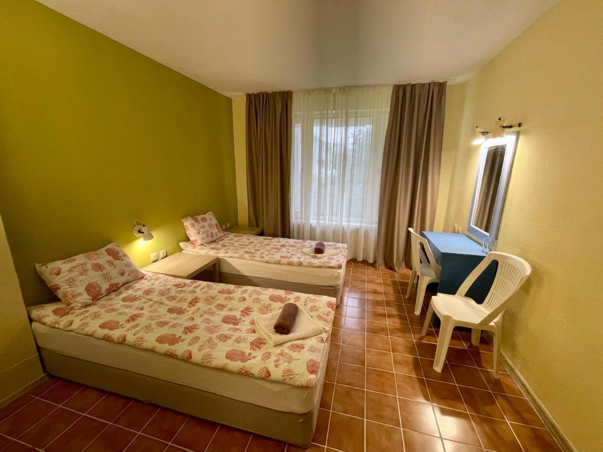 Amadina Garden Hotel Lozenets Buitenkant foto