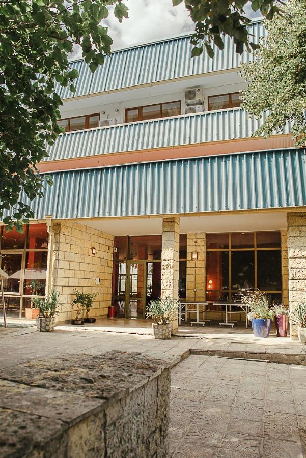 Amadina Garden Hotel Lozenets Buitenkant foto